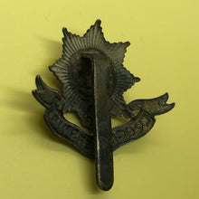 Load image into Gallery viewer, Original WW1 British Army Worcestershire Regiment Cap Badge - The Militaria Shop