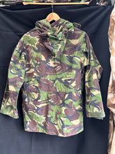 Load image into Gallery viewer, British Army DPM Camouflaged jacket Smock Windproof -Size 160/88 - The Militaria Shop