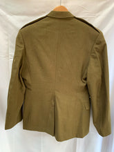 Charger l'image dans la galerie, Genuine British Army No.2 Dress Uniform Tunic Jacket - Size 170/104/88 - The Militaria Shop
