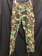 Charger l'image dans la galerie, Genuine British Army DPM Camouflaged Combat Temperate Trousers - Size 80/76/92 - The Militaria Shop