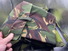 Charger l'image dans la galerie, Original British Army Field Pack / Gas Mask DPM Bag - New Unissued - The Militaria Shop