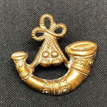 Load image into Gallery viewer, Original WW1 British Army Oxfordshire & Buckinghamshire Light Inf Collar Badge - The Militaria Shop