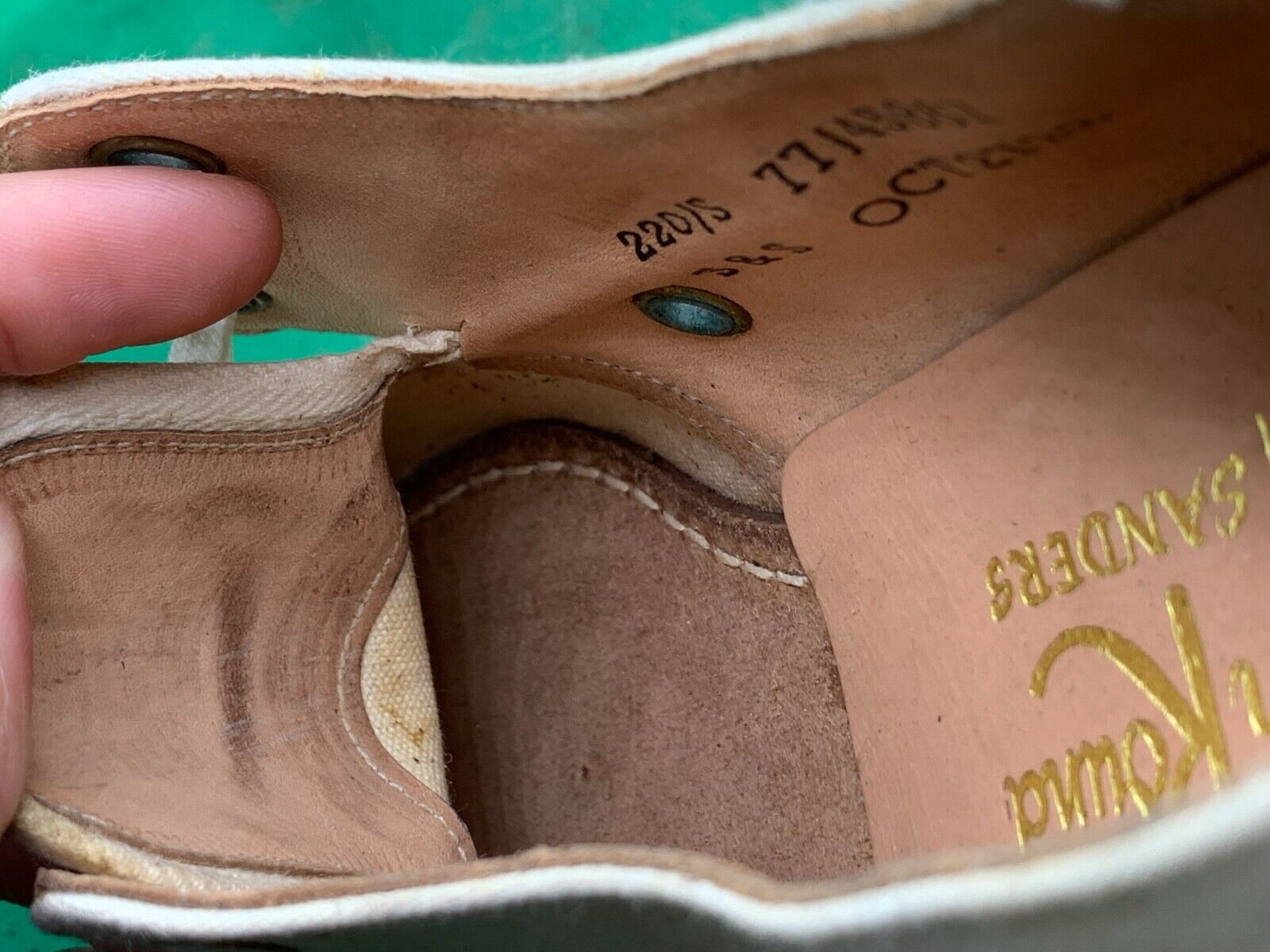 Original WW2 British Army Women's White Summer Shoes - ATS WAAF - Size 220s - The Militaria Shop