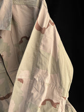 Load image into Gallery viewer, Gulf War US Army DCU Camouflaged Combat Field Coat/Jacket - 48 Inch Chest - The Militaria Shop