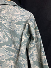 Load image into Gallery viewer, US Air Force Issue Tiger Stripe Camouflage Shirt - 37" Chest - The Militaria Shop