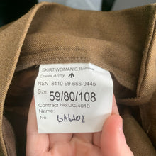 Lade das Bild in den Galerie-Viewer, British Army Woman's No2 Dress Uniform Skirt - Grade 1 - Size 68/80/108 - The Militaria Shop