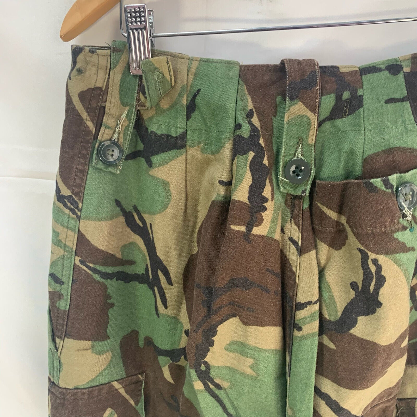 Genuine British Army 68 Pattern DPM Jungle Camouflaged Trousers - Size 29" Waist - The Militaria Shop