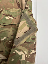 Lade das Bild in den Galerie-Viewer, British Army MTP Camouflaged Windproof Combat Jacket Smock - Size 160/96 - The Militaria Shop