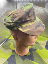 Load image into Gallery viewer, Original British Army 68 Pattern Cold Weather DPM Combat Camouflage - Size 6 3/8 - The Militaria Shop