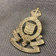 Load image into Gallery viewer, Original WW2 British Army Cap Badge - Royal Army Ordnance Corps RAOC - The Militaria Shop