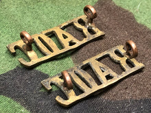 Load image into Gallery viewer, Original WW2 British Army Brass Shoulder Titles - RAOC Royal Army Ordnance Corps - The Militaria Shop