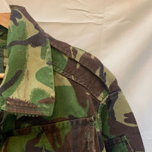 Load image into Gallery viewer, Genuine British Army Jungle DPM Camouflage Smock Combat Jacket - Size 170/104 - The Militaria Shop