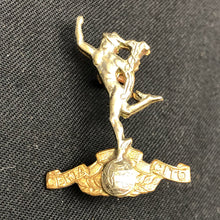 Load image into Gallery viewer, Original British Army Royal Army Signal Corps Collar Badge - The Militaria Shop