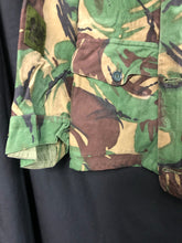 Charger l'image dans la galerie, Genuine British Army 68 Pattern DPM Field Jacket Smock - 36" Chest - The Militaria Shop