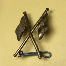 Load image into Gallery viewer, Original WW2 British Army Brass Signallers Flag Sleeve Badge - The Militaria Shop