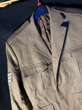 Charger l'image dans la galerie, Grade 1 British Army FAD No2 Dress Uniform Jacket - Size 176/108/92 - The Militaria Shop