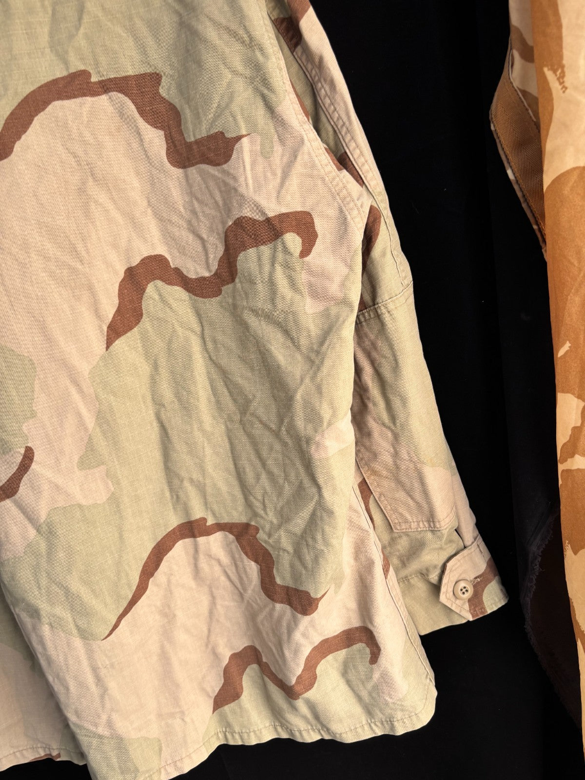 Gulf War US Army DCU Camouflaged Combat Field Coat/Jacket - Medium/Regular - The Militaria Shop