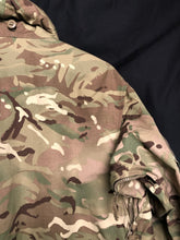 Charger l'image dans la galerie, Genuine British Army MTP Camouflaged Windproof Smock - Size 170/96 - The Militaria Shop