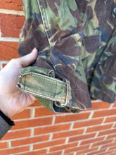 Load image into Gallery viewer, Surplus British Army DPM Smock Combat Size 180/96 - The Militaria Shop