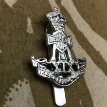 Load image into Gallery viewer, Original British Army Cap Badge - Green Howards - The Militaria Shop