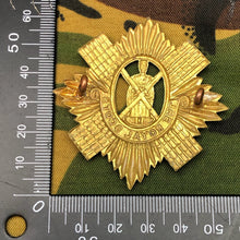 Load image into Gallery viewer, Original WW1 British Cap Badge - The Royal Scots - The Militaria Shop