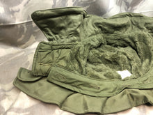 Load image into Gallery viewer, Original British Army OD Green Middle Parka Hood - Size Large - New Old Stock - The Militaria Shop