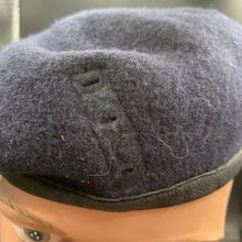 Charger l'image dans la galerie, Genuine British Army Forces All Regiment Wool Beret - Size 51 - The Militaria Shop