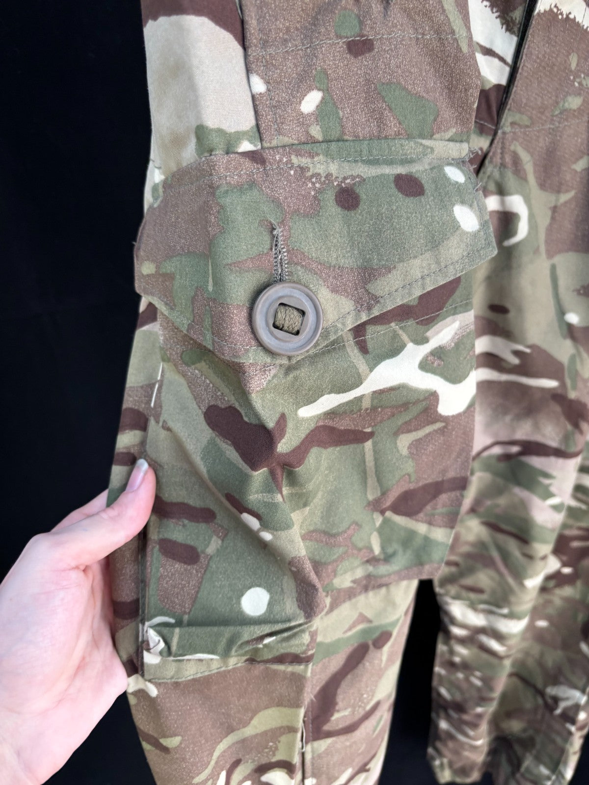Genuine British Army MTP Combat Windproof Trousers - Size 82/80/96 - The Militaria Shop