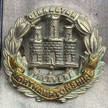 Charger l'image dans la galerie, Original WW2 Northamptonshire Regiment British Army Cap Badge - The Militaria Shop