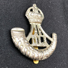 Load image into Gallery viewer, Genuine British Army Cap Badge - Durham Light Infantry - The Militaria Shop