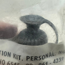 Load image into Gallery viewer, British Army Issue NBC Decontamination Powder Kit Personal No.2 Mk.1 - NEW - The Militaria Shop