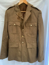 Charger l'image dans la galerie, Genuine British Army No.2 Dress Uniform Tunic Jacket - Size 194/104/88 - The Militaria Shop