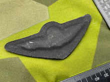 Load image into Gallery viewer, Canadian Airborne Paratroopers Qualification Jump Wings Badge - The Militaria Shop