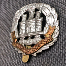 Load image into Gallery viewer, Original WW2 British Army Cap Badge - West Yorkshire Regiment - The Militaria Shop