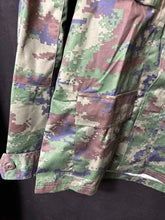 Load image into Gallery viewer, Genuine Royal Thai Marine Corps Navy Camouflaged Jacket - 44" Chest - The Militaria Shop