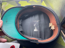 Lade das Bild in den Galerie-Viewer, Original British Army Dragoons Peaked Cap and Paper - Size 57cm - The Militaria Shop