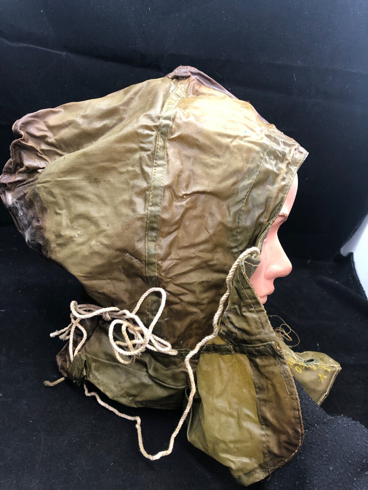 Original WW2 Canadian Army Camouflaged Smock Anti-Gas Hood - The Militaria Shop
