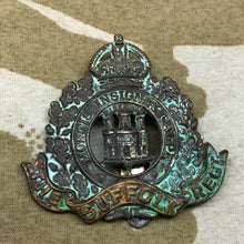 Load image into Gallery viewer, Genuine British Army Cap Badge - Suffolk Regiment - The Militaria Shop