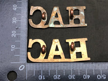 Load image into Gallery viewer, Original WW1 British Army Brass Shoulder Titles - Honourable Artillery Company - The Militaria Shop