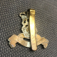 Load image into Gallery viewer, Original WW2 British Army Cap Badge - Royal Army Pay Corps - The Militaria Shop