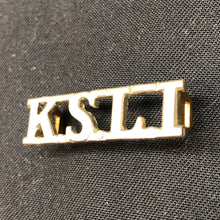 Load image into Gallery viewer, Original WW1 British Army Brass Shoulder Title KSLI King's Shropshire Light Inf - The Militaria Shop