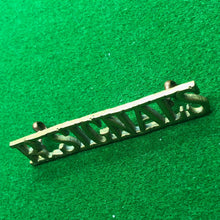 Charger l'image dans la galerie, Original WW2 British Army Brass Shoulder Title - Royal Signals - The Militaria Shop