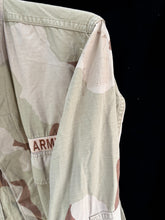 Load image into Gallery viewer, Gulf War US Army DCU Camouflaged Combat Field Coat/Jacket - Medium/Regular - The Militaria Shop