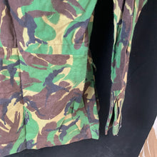 Lade das Bild in den Galerie-Viewer, Genuine British Army Combat DPM Field Jacket Smock Combat - 180/96 - The Militaria Shop