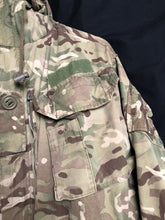 Charger l'image dans la galerie, British Army MTP Camouflaged Windproof Combat Jacket Smock - Size 180/104 - The Militaria Shop