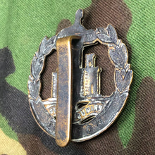Load image into Gallery viewer, Original British Army Dorset Regiment Cap Badge - The Militaria Shop