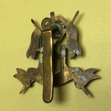 Load image into Gallery viewer, Original British Army Cap Badge - 16th The Queen's Lancers - The Militaria Shop