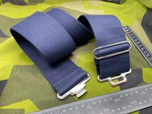 Charger l'image dans la galerie, Original British Royal Navy Blue Canvas Stable Belt - Approx 34" Waist - The Militaria Shop