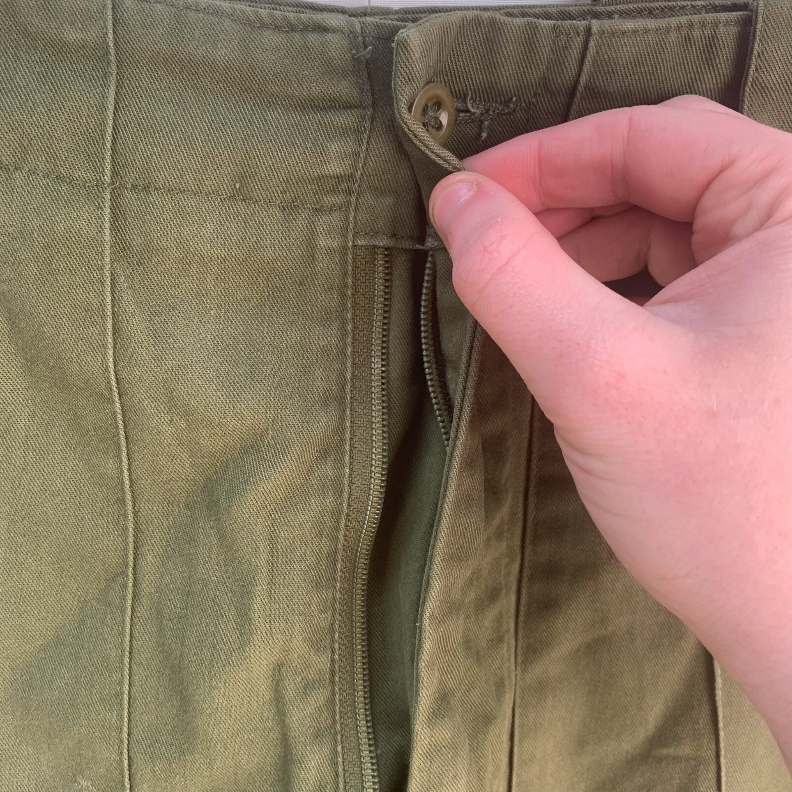 Genuine British Army Surplus Lightweight Men's Trousers - Size 30" Waist - The Militaria Shop
