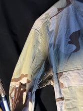 Charger l'image dans la galerie, Gulf War US Army DCU Camouflaged Combat Field Coat/Jacket - Large/Regular - The Militaria Shop
